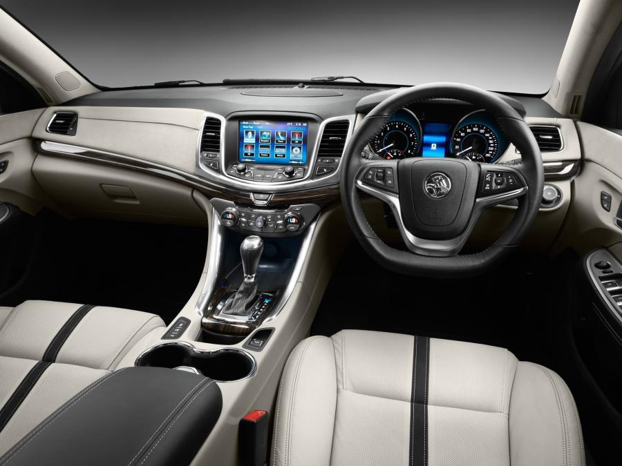  Holden Calais V 2013 года  (фото 16 из 22)